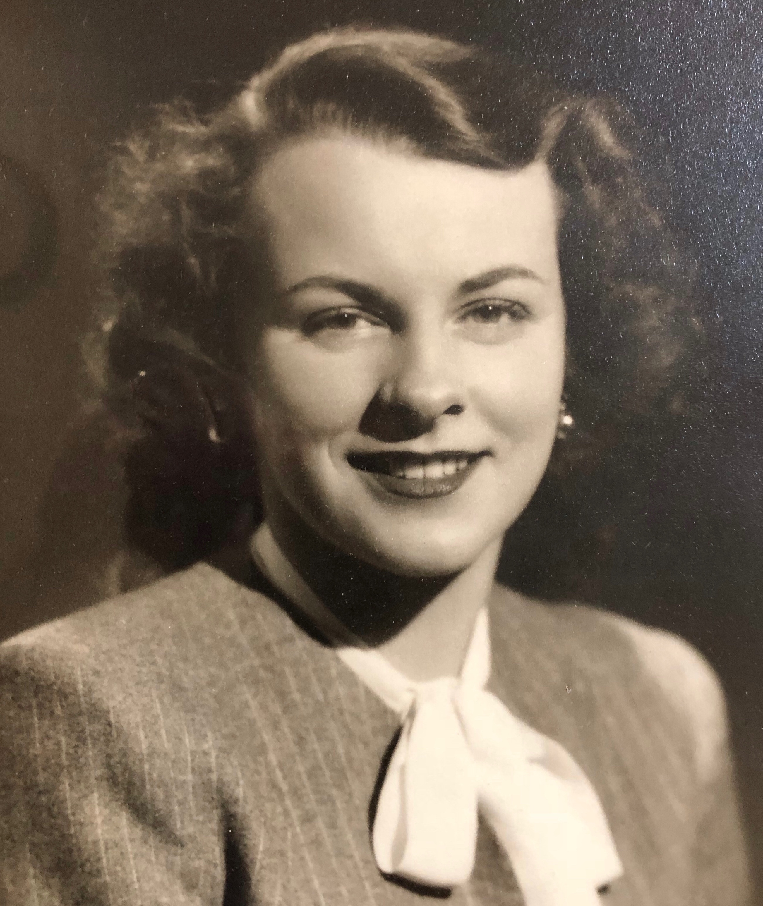 The Elder Chronicles: When History Leaves Us Behind – Semi-Thoughtful ...